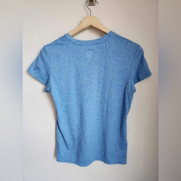 The North Face Blue Women;s Top Size Large - Picture 2 of 9